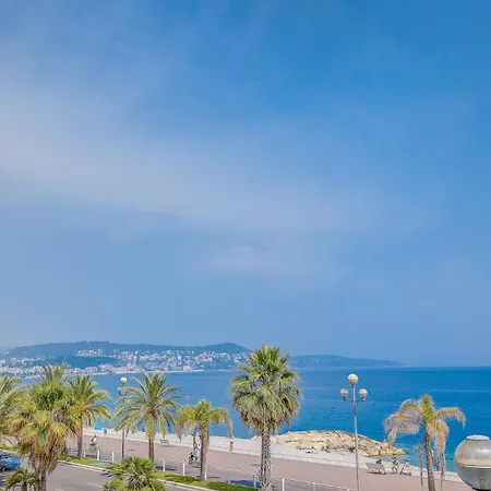 Daire With Sea View On Promenade Nice